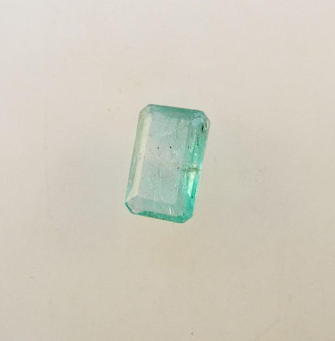 1.90Ct. Natural Zambian Emerald. (1 of 2)