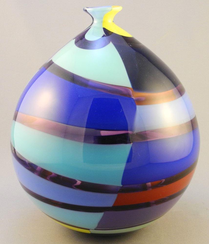 Art Glass Vase Signed Davis Calles, 9 1/2" high. (1 of 3)
