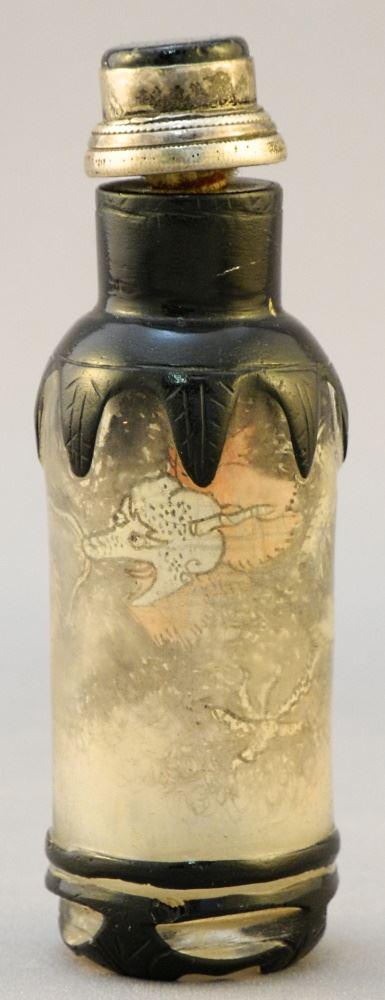 Black overlayed clear glass inside painted dragon Snuff (1 of 6)
