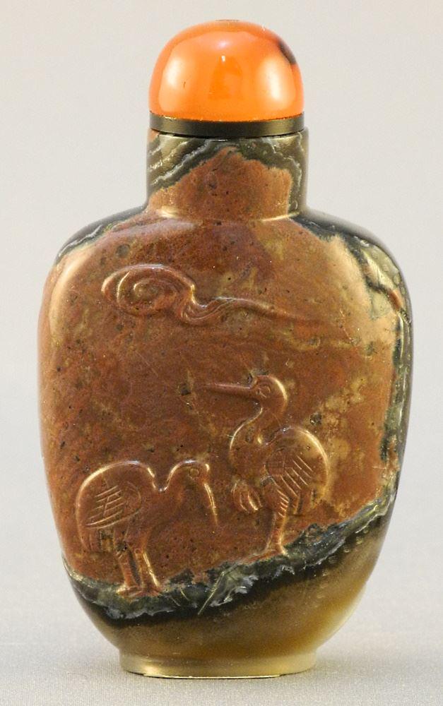 Black Agate Quartz Snuff Bottle with white & brown (1 of 4)