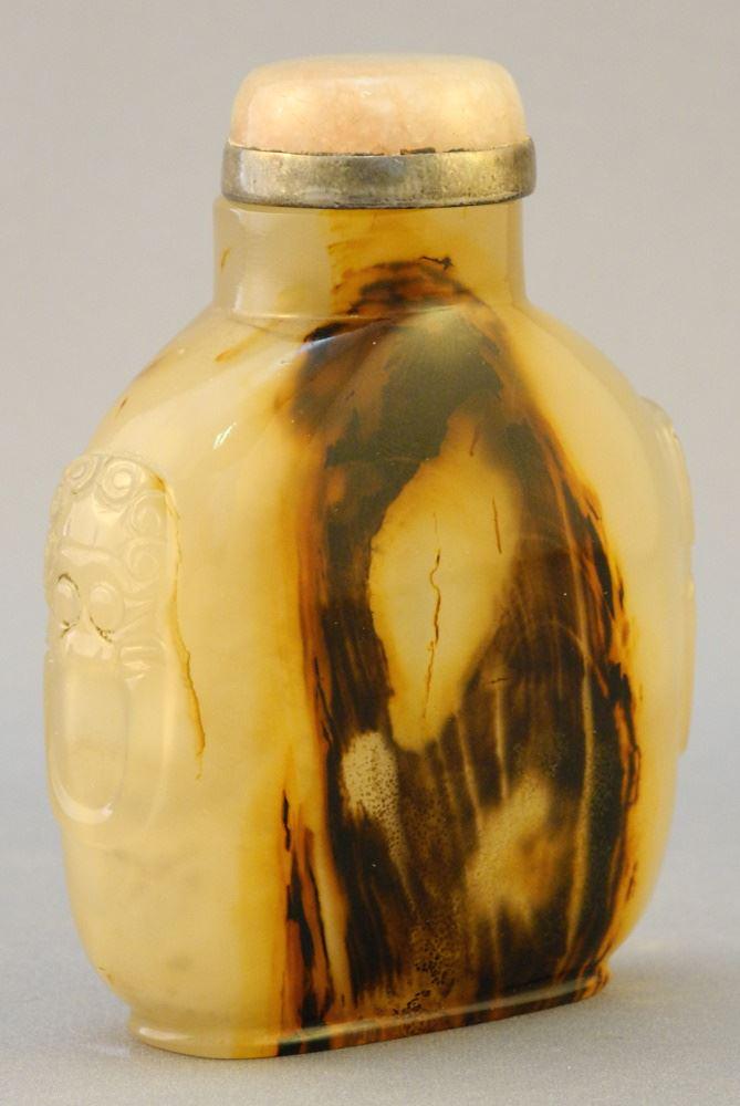 Brown Quartz Agate Snuff Bottle mask & ring handle (1 of 6)