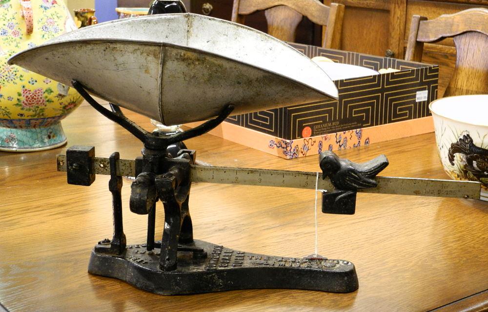 "The B.S. & M. Co" Kitchen Scale with Hopper. (1 of 1)