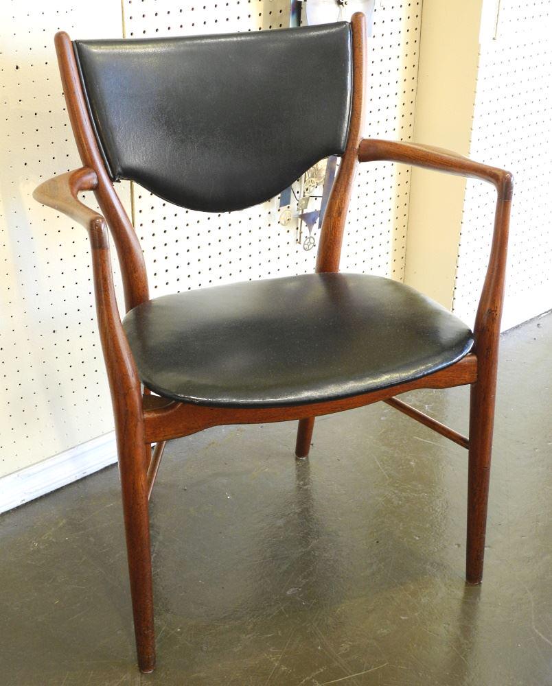 Danish Bo-72 Teak Armchair by Finn Juhl, (1 of 10)