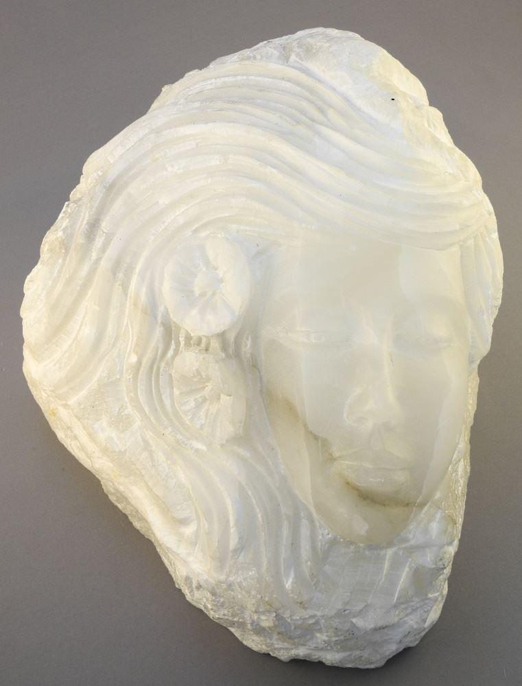 Alabaster Portrait Lamp, 7 1/4" x 13" x 9 1/4".: Alabaster Portrait Lamp, 7 1/4" x 13" x 9 1/4".