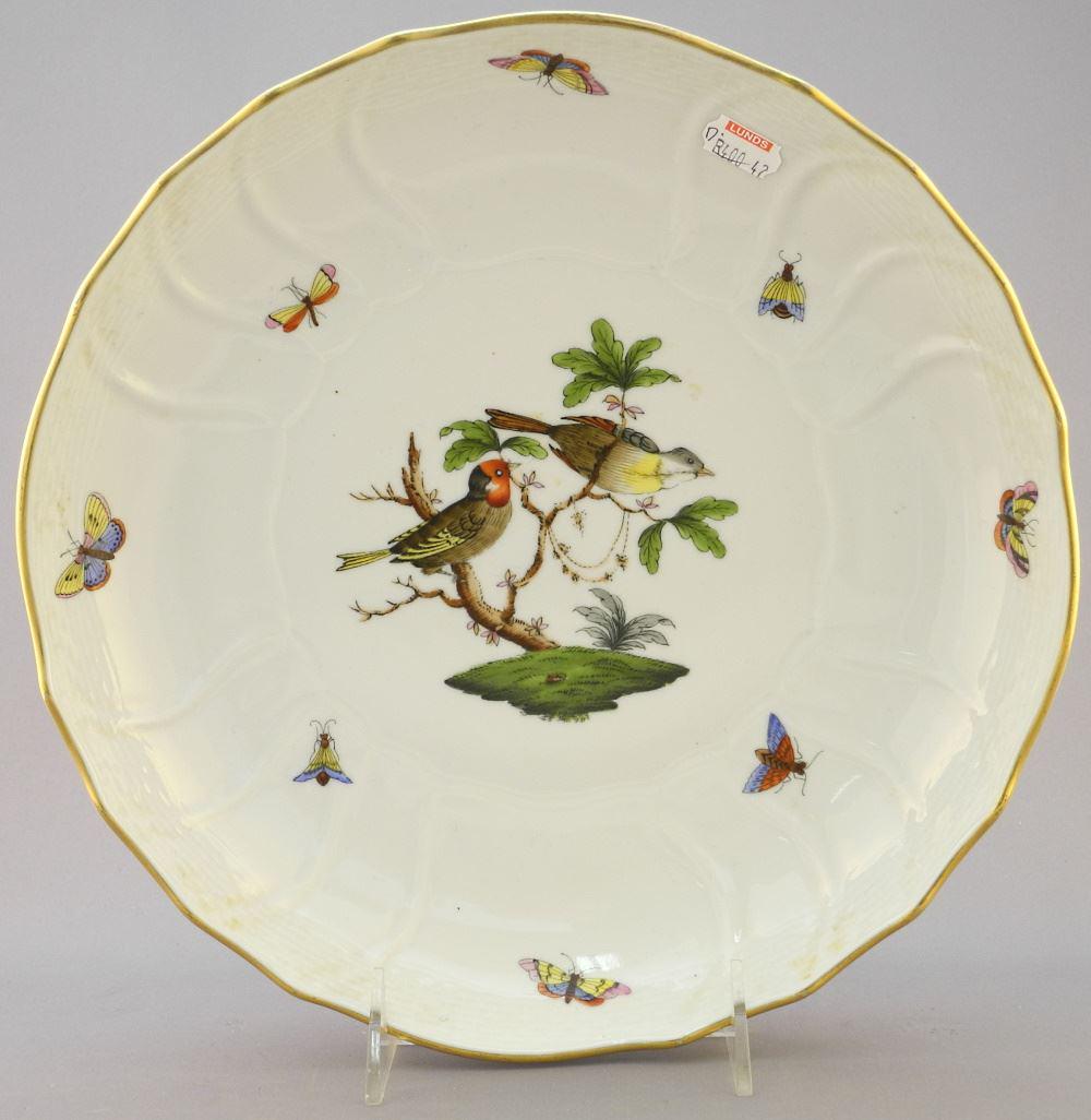 Herend Porcelain Basket Weave Dish, 10 5/8" diameter. (1 of 3)