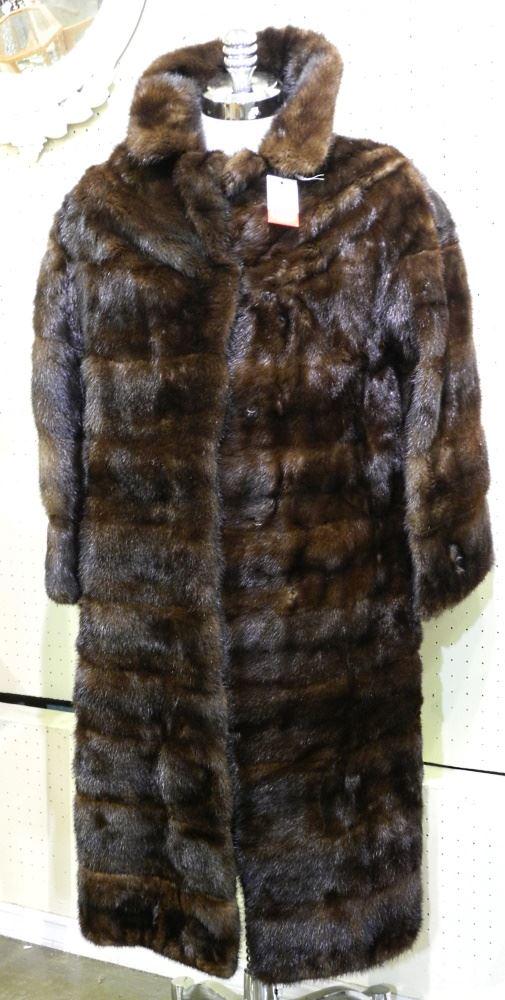 Full Length Chestnut Mink Coat. (1 of 3)