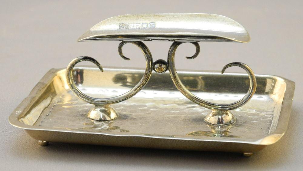 Hallmarked Sliver Cigar Rest, 3 5/8" length, 52 grams.: Hallmarked Sliver Cigar Rest, 3 5/8" length, 52 grams.