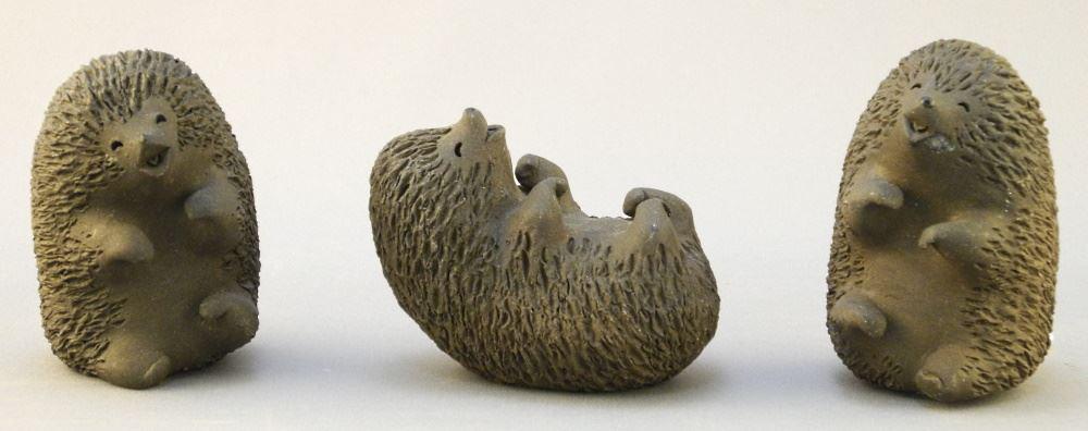 3 Ellen Karlsen Hedgehogs, 1960, 3" high. (1 of 2)