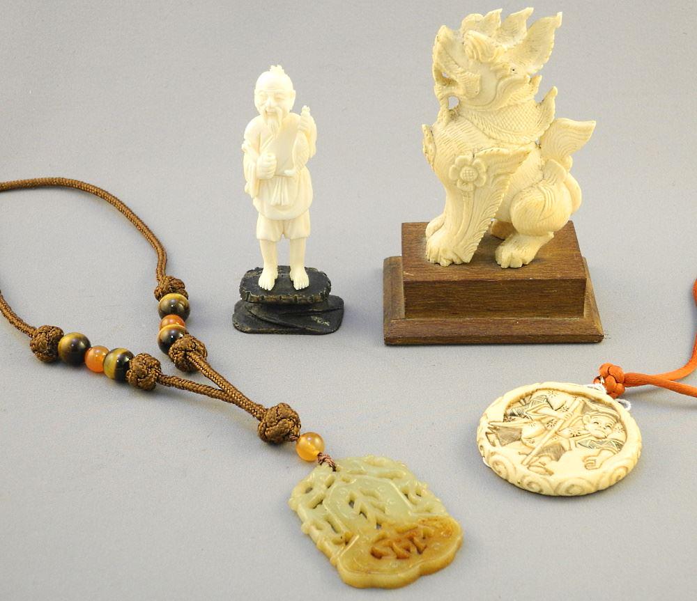 Lot of Miscellaneous Oriental Items: Carvings & (1 of 4)
