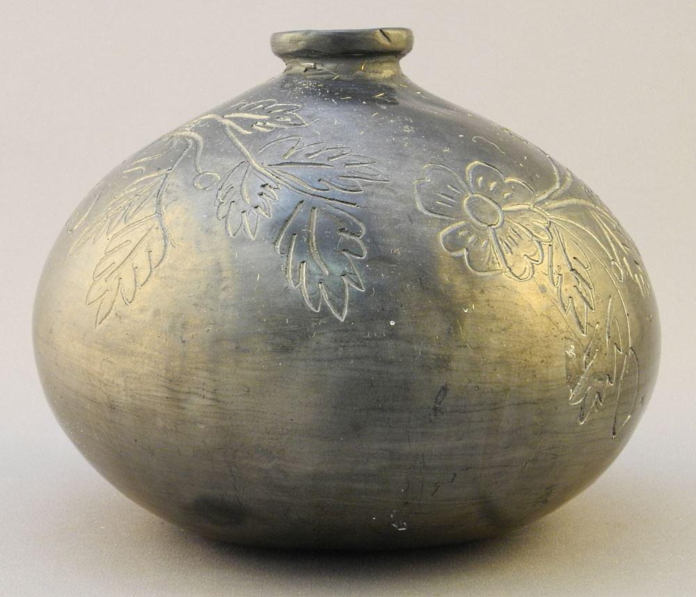 Oaxaca Black Ware Pot signed Dona Rosa, 5 1/4" high. (1 of 3)