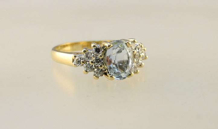 10K Gold Aquamarine & Diamond Ring, TW 2.84 grams, size (1 of 3)