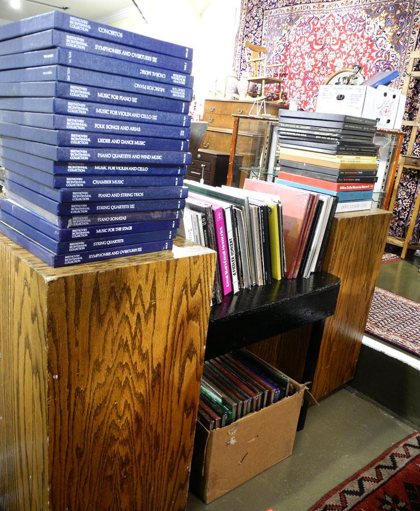 Large Collection of Classical LP's and boxed sets. (1 of 4)