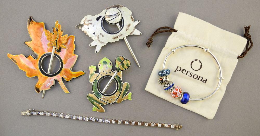 Sterling Silver In-Line Bracelet, Personal Charm: Sterling Silver In-Line Bracelet, Personal Charm Bracelet with Charms 3 Enamel Scarf Rings.