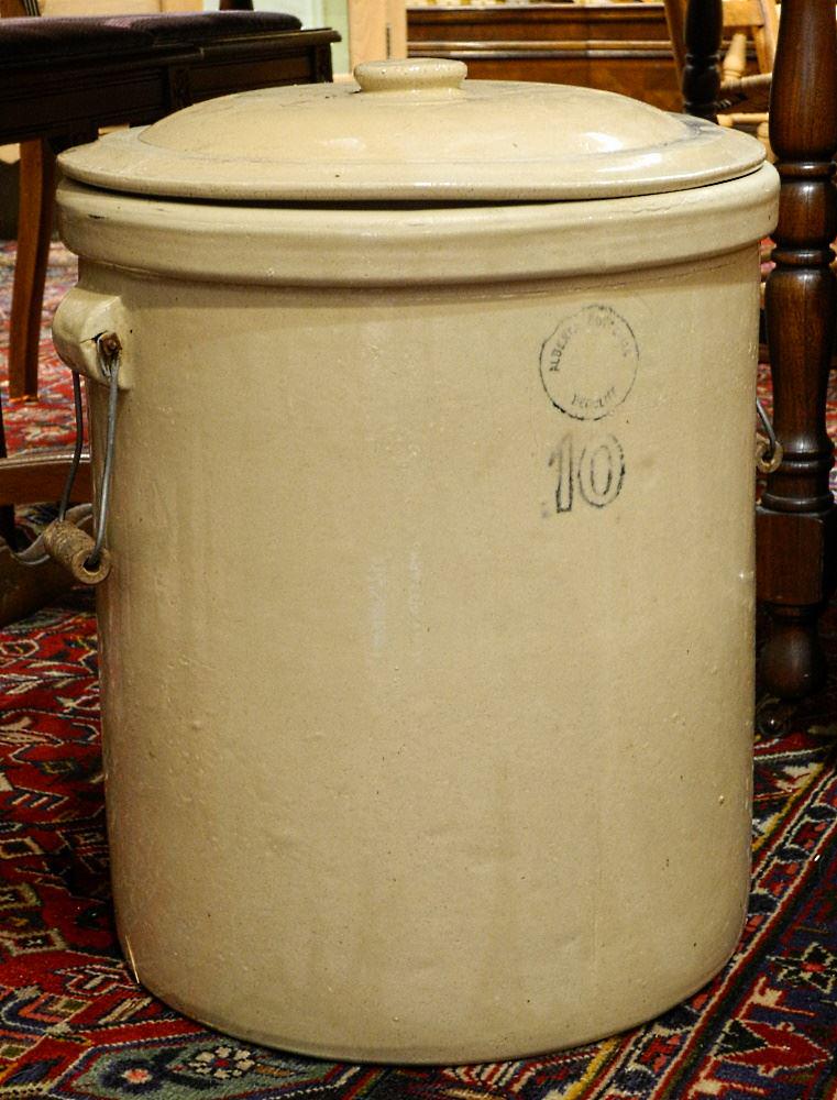 10 Gallon Medalta Stoneware Crock & Cover. (1 of 1)