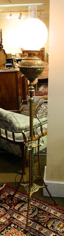 19th Century Brass Piano Lamp.: 19th Century Brass Piano Lamp.
