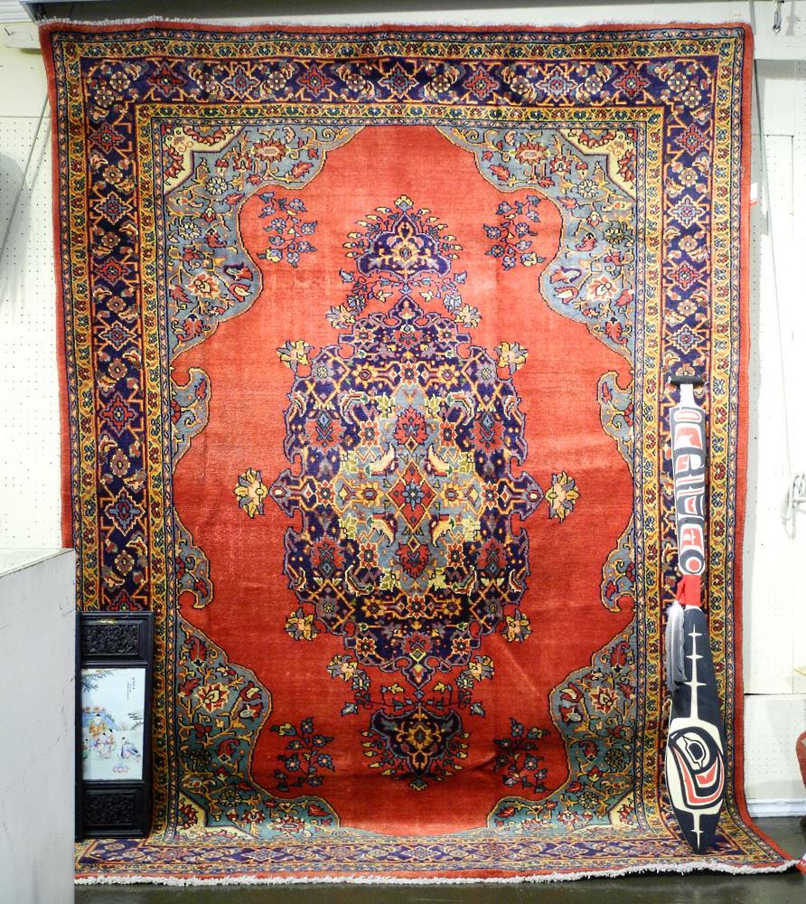 Vis Carpet, Approximately 10'5" x 7'8". (1 of 4)