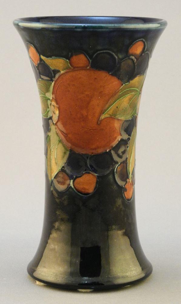 Moorcroft "Pomegranate" Vase, 6" high. (1 of 8)