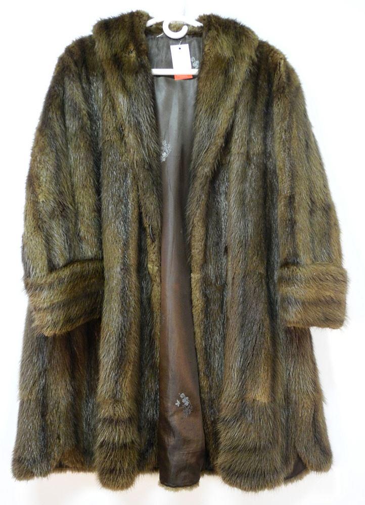 Fur Coat, 3/4 Length, Size Medium. (1 of 2)