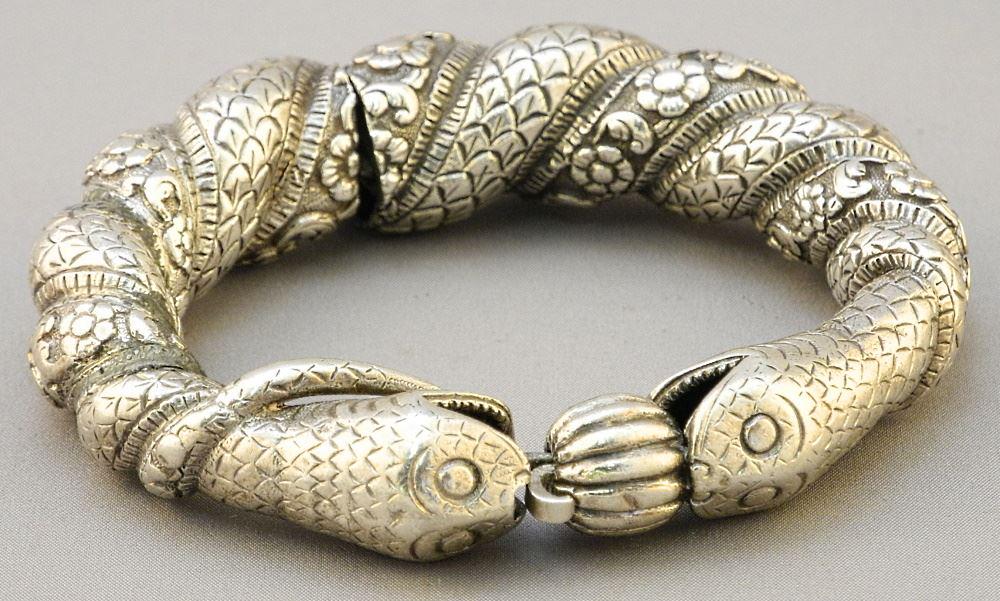 Silver .800 Hinged "Snakes" Bracelet, TW:89.2 Grams. (1 of 2)