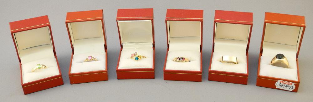 6 10K Gold Rings. (1 of 3)