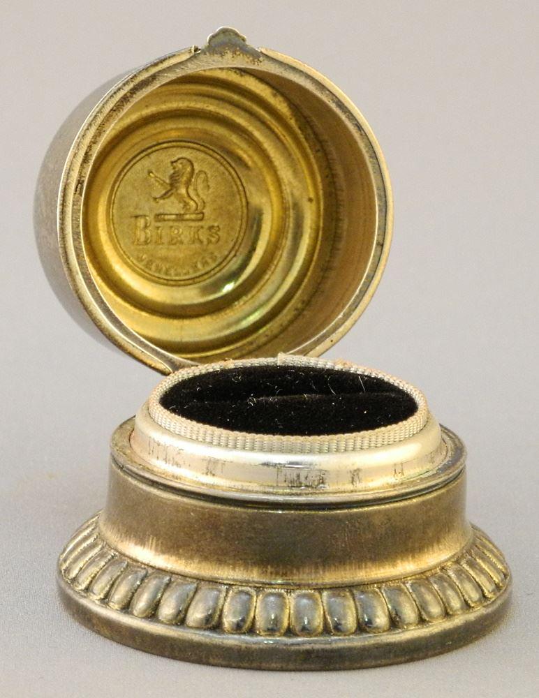 Birks Sterling Silver Ring Box. (1 of 2)