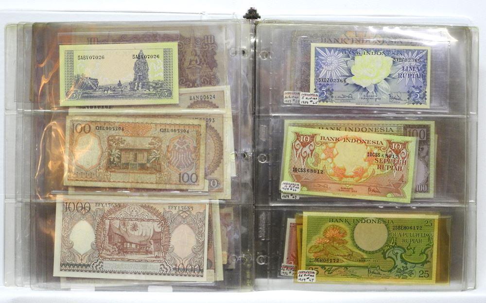 World Bank Note Collection Binder #11: India - Italy. (1 of 2)