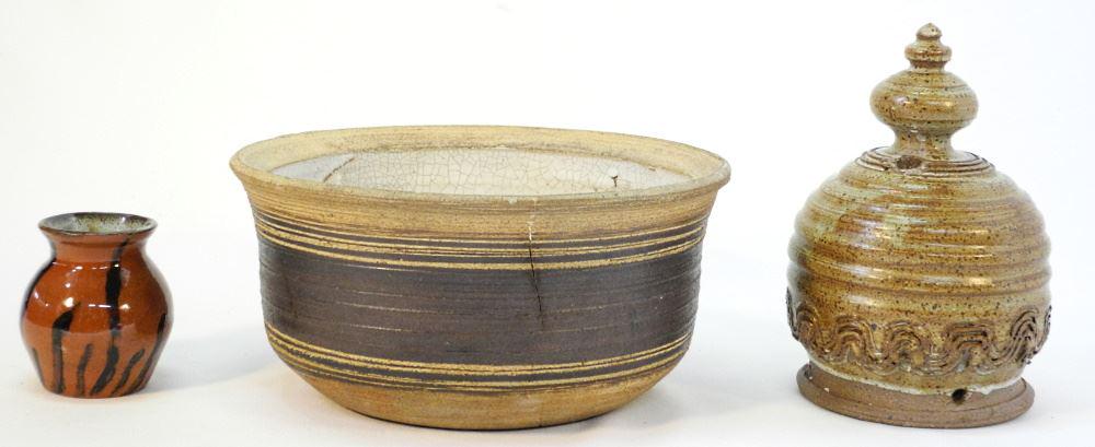 9 Garden & Flower Related Art Ceramic Pieces. (1 of 3)