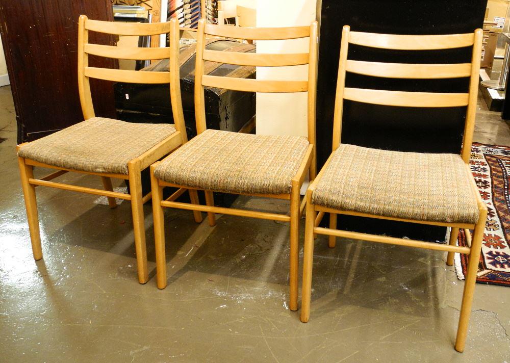 3 Scandinavian Birch Dining Chairs.: 3 Scandinavian Birch Dining Chairs.