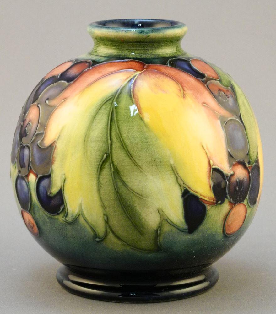Moorcroft "Leaves & Berries" Vase, 4" high. (1 of 2)