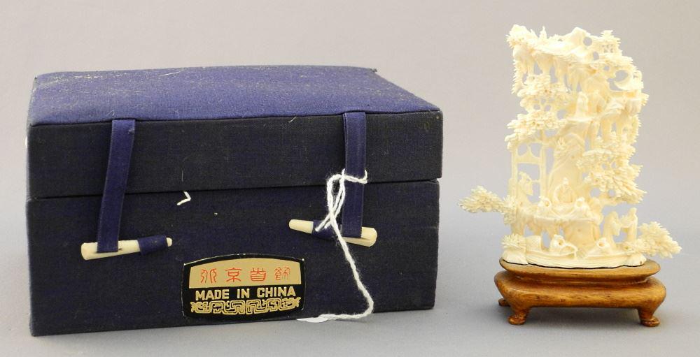 Chinese Ivory Carving (TH 4 1/4") in Fitted Case, No Export. (1 of 3)