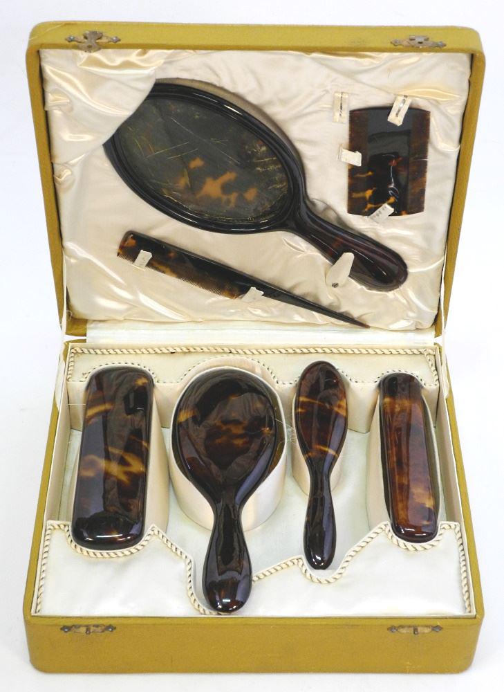Tortoise Shell Dressing Set (cased), lacking mirror, large brush 8 1/4", no export.: Tortoise Shell Dressing Set (cased), lacking mirror, large brush 8 1/4", no export.