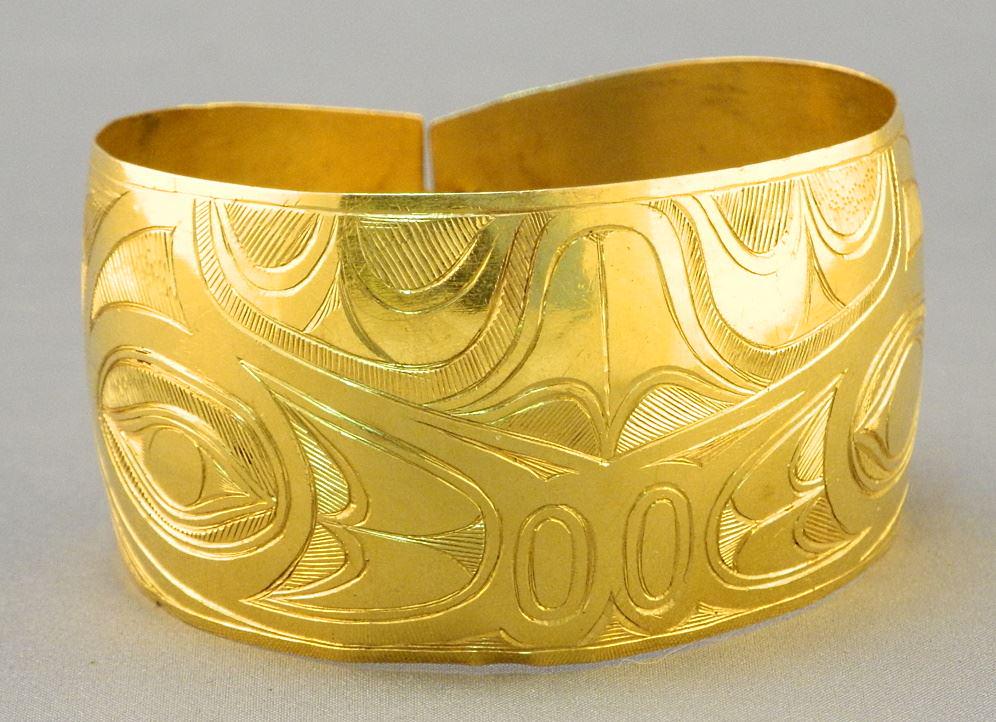 19th Century Haida Gold Cuff Bracelet, Beaver Design, unmarked, 29.25 grams (1 of 9)