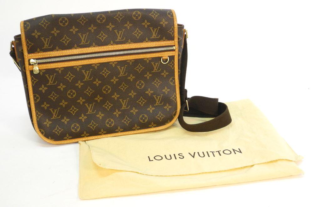 Louis Vuitton Messenger Bag with Soft Pouch, Serial DU0046. (1 of 10)