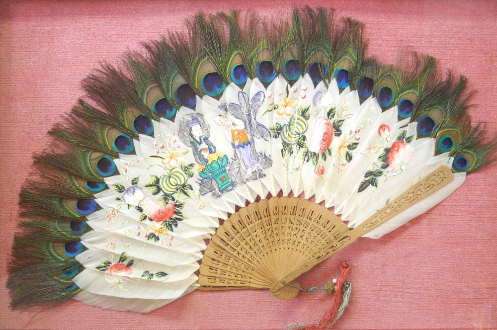 Framed Chinese Peacock Feather Fan, 23" Wide. (1 of 8)