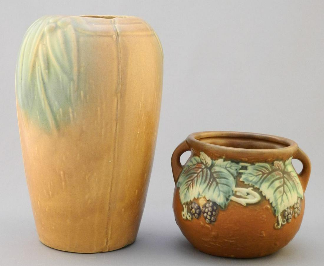2 Pieces of Roseville Pottery, 1 Marked, Largest 8 1/4".: 2 Pieces of Roseville Pottery, 1 Marked, Largest 8 1/4".