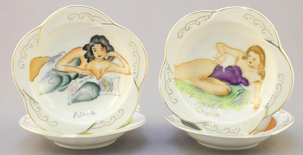 4 Japanese Porcelain "Pin Up" Dishes, 5" Wide. (1 of 3)
