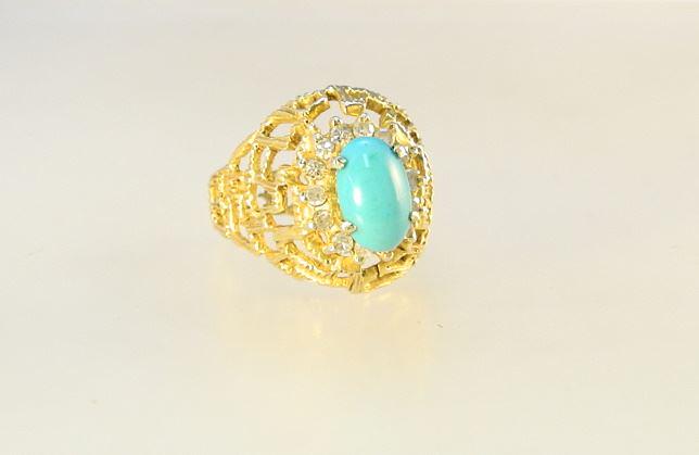 Unmarked Yellow Gold Turquoise & Diamond Ring,  TW:5.96 Grams. (1 of 5)