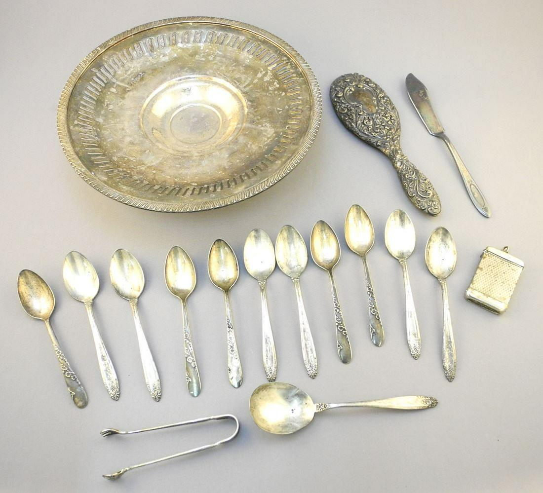 Collection of Silver Plate & Sterling Silver Items, 17 Pieces. (1 of 2)