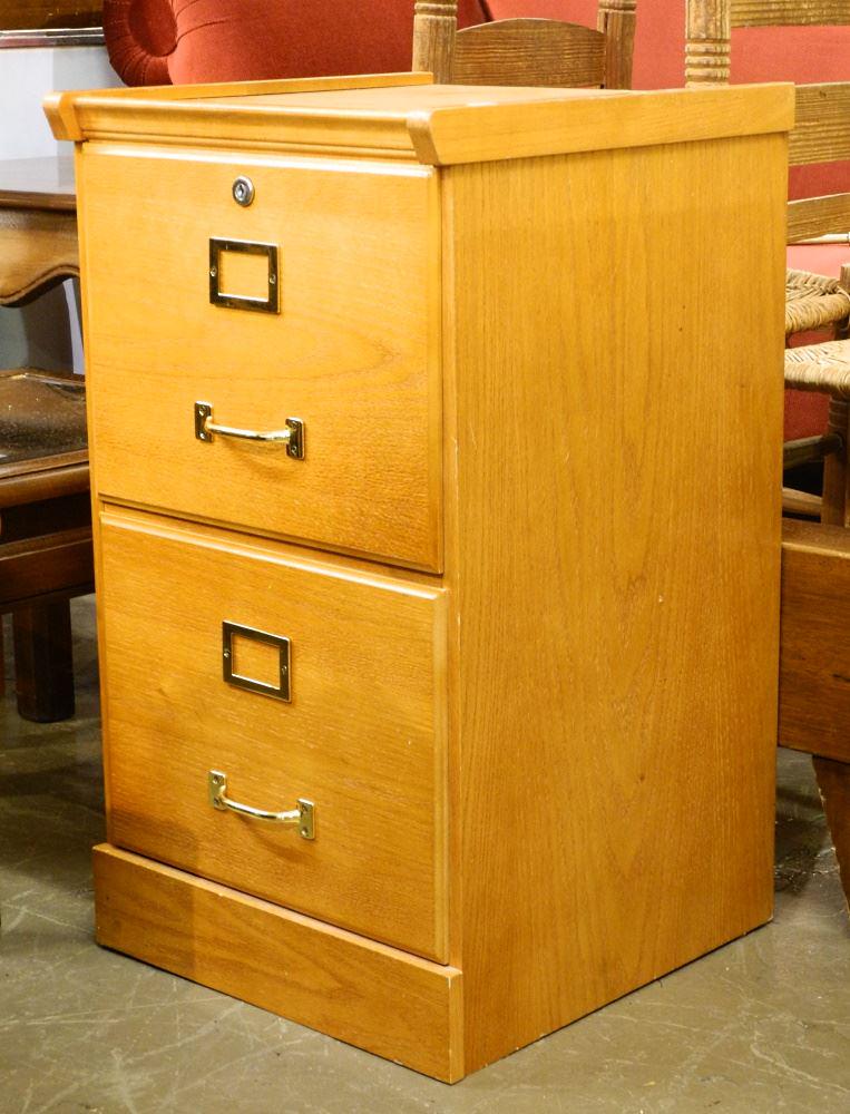 2 Drawer Oak Filing Cabinet. (1 of 1)
