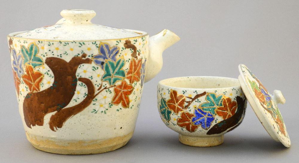 Japanese Shino Glaze Side Handle Teapot (4 3/8"H) & s Covered Bowl. (1 of 3)