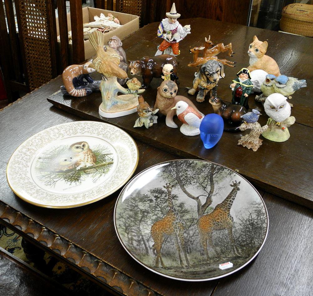 Collection of Ceramic Figurines incl. Doulton, B&G, Hutschenreuther, various w/ 2 Plates (1 of 2)