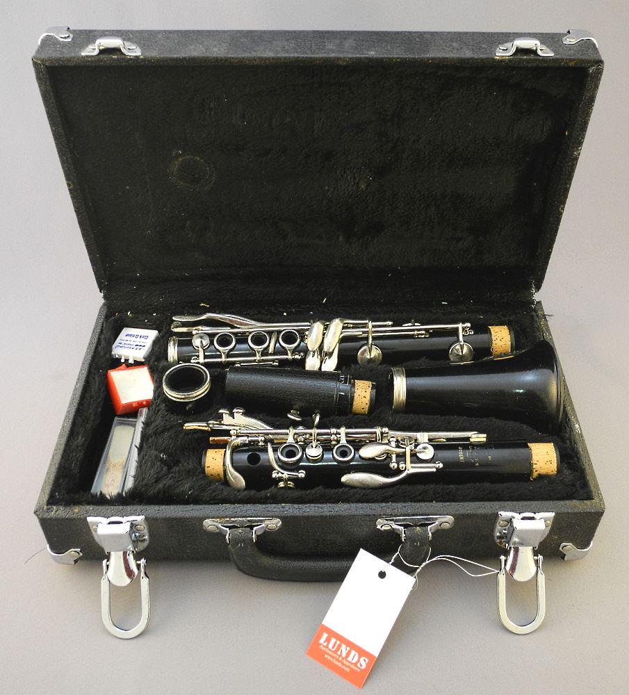 Boosey & Hawks Clarinet in Case, 13 1/2" Wide. (1 of 1)