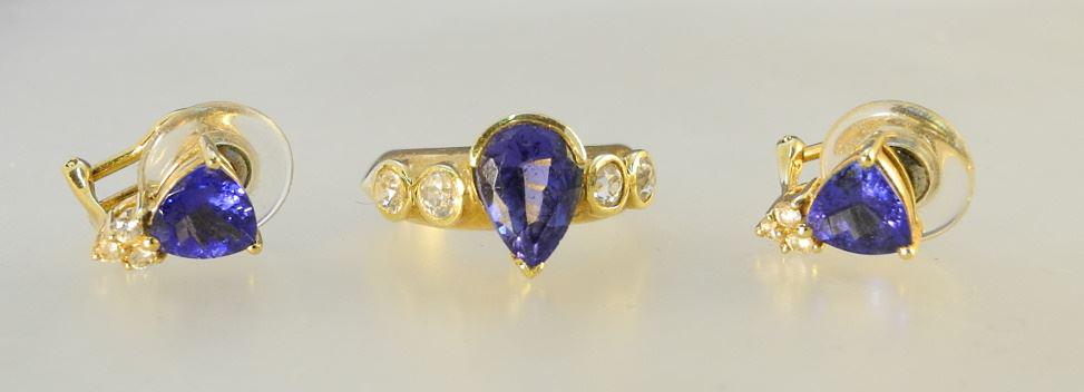 18K (Marked) Yellow Gold & Tanzanite Ring & Earrings, Size 6, TW:2.75 Grams. (1 of 4)