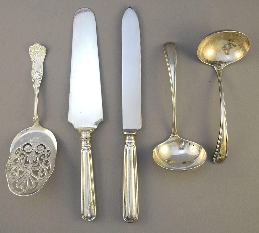 Small Group of Sterling Silver Serving Pieces. (1 of 1)