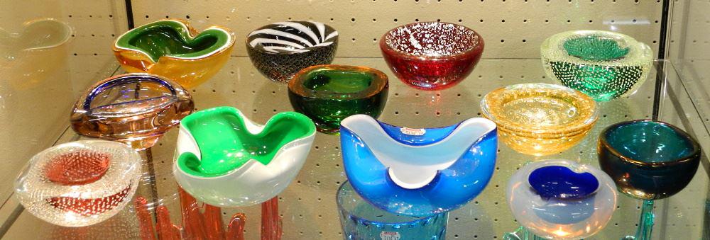 Collection of 12 Art Glass Ashtrays & Bowls, Largest 5 1/4" Wide.: Collection of 12 Art Glass Ashtrays & Bowls, Largest 5 1/4" Wide.
