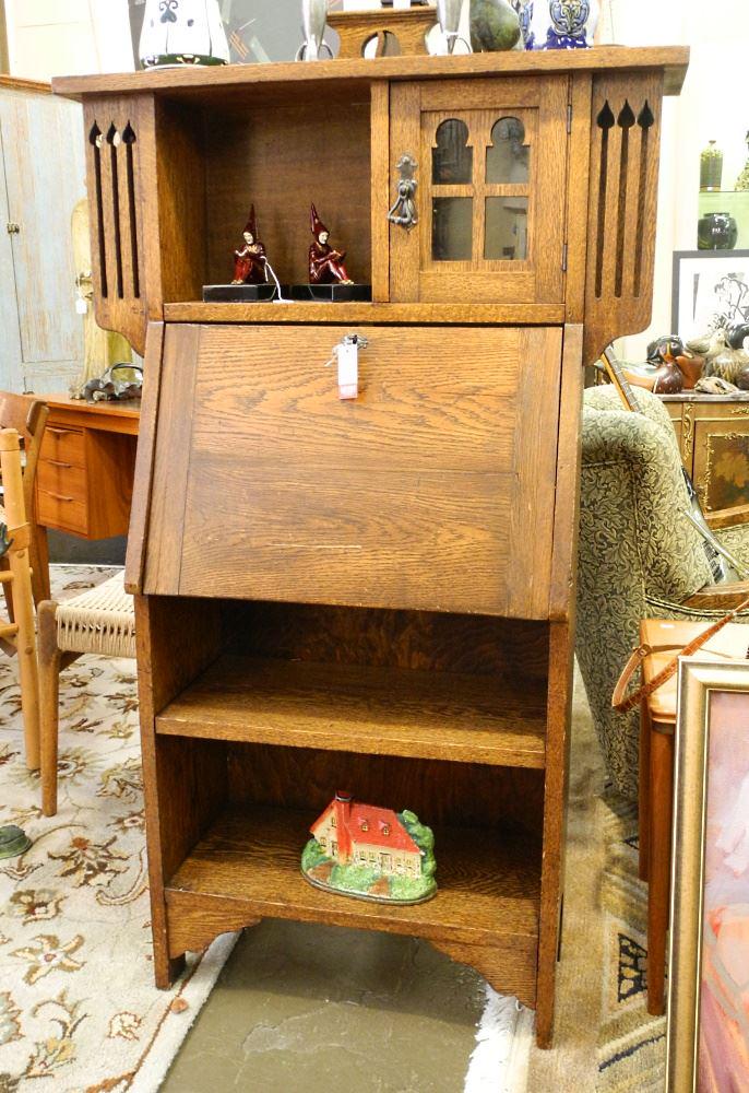 Quaint Arts & Crafts Oak Secretary Bookshelf, 57 1/4" x 33" x 11 1/2". (1 of 2)