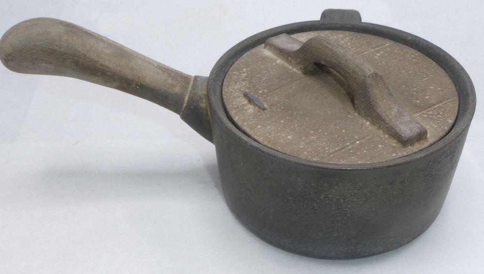 Purple Clay Stove-Style Signature Teapot, Stamped Ku Ching-chou, 8 1/2" Length, 20th C.: Purple Clay Stove-Style Signature Teapot, Stamped Ku Ching-chou, 8 1/2" Length, 20th C.
