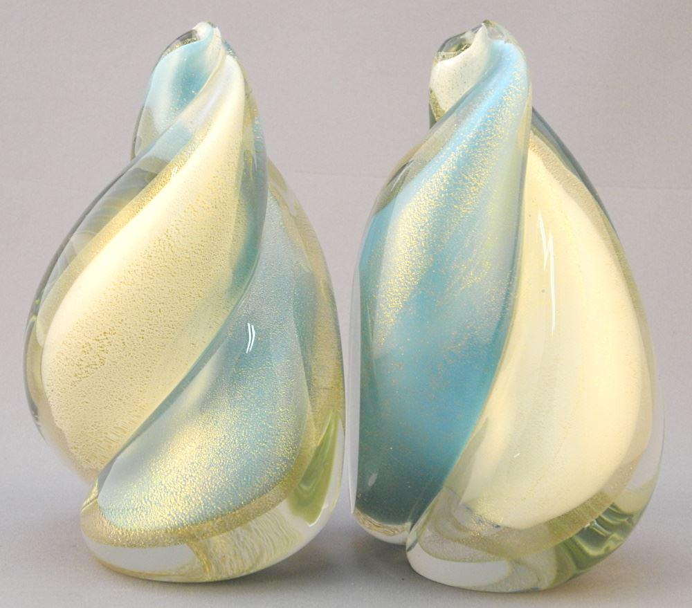 Pair of Art Glass Bookends, 7" high. (1 of 2)