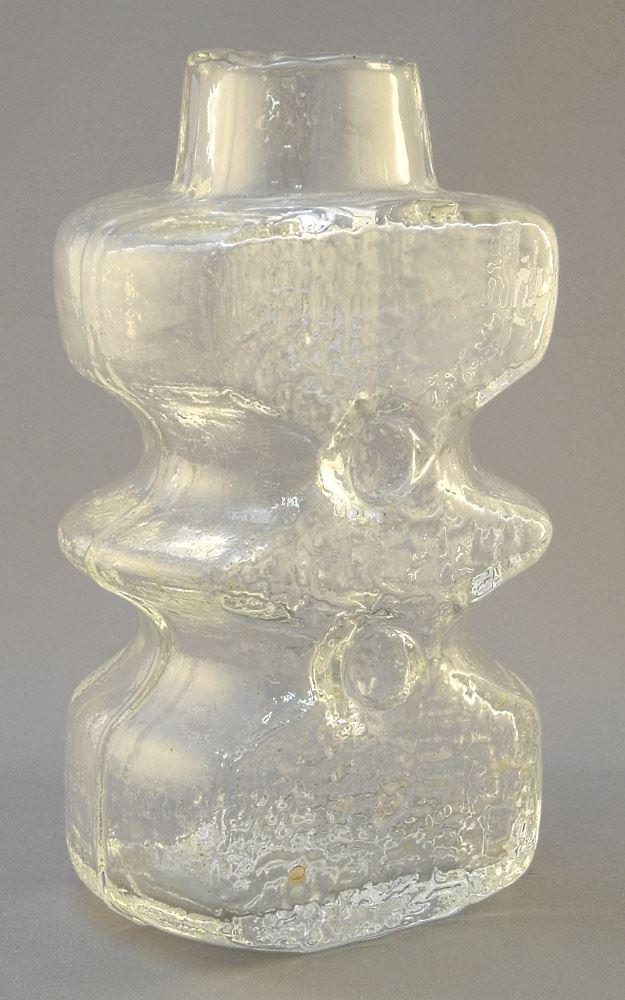 Jan Gabriel Denmark Glass Vase, 7 5/8" high.: Jan Gabriel Denmark Glass Vase, 7 5/8" high.