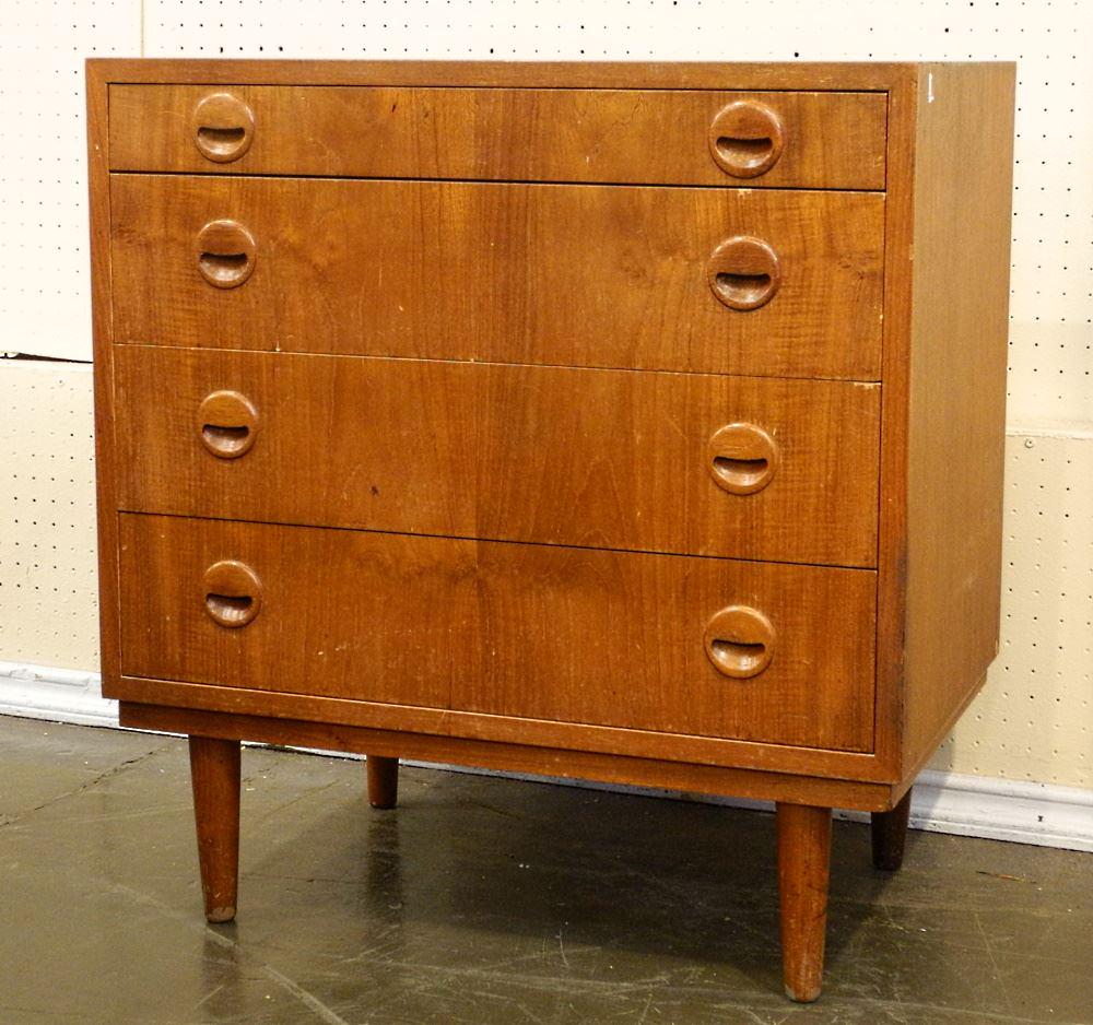 Danish Teak 4 Drawer Chest. (1 of 3)